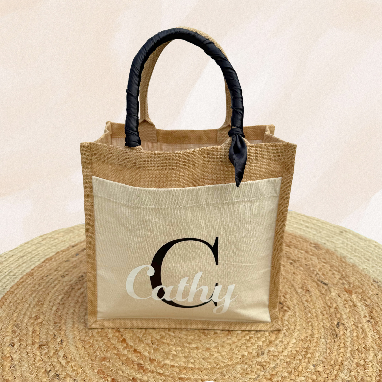 Moyen sac en jute personnalisé.